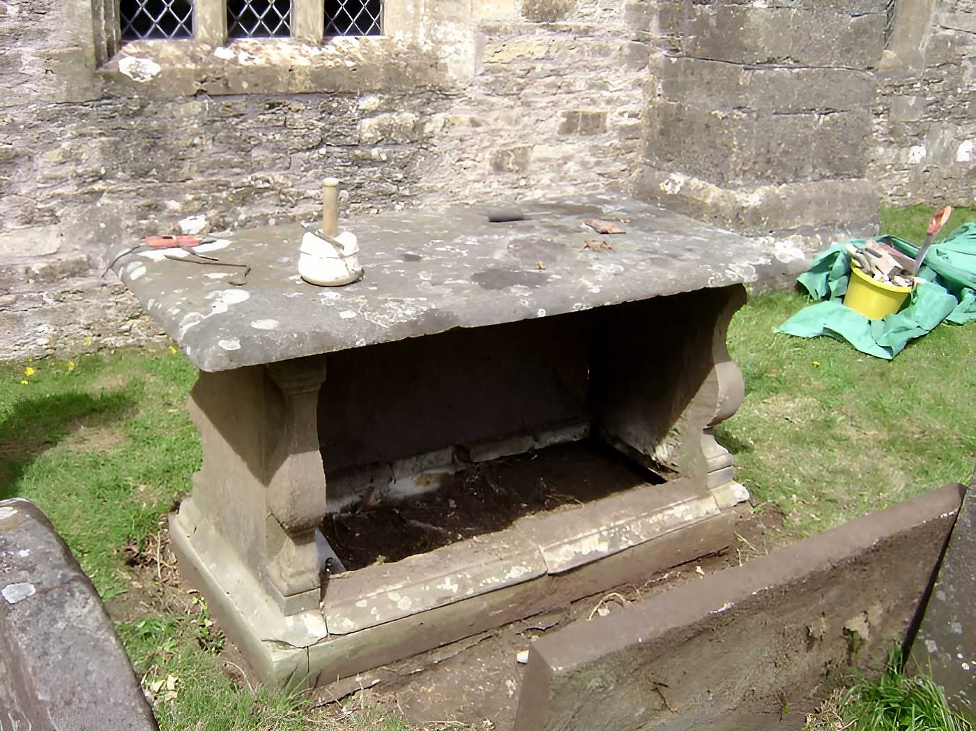Tomb 1 - St. James West Littleton