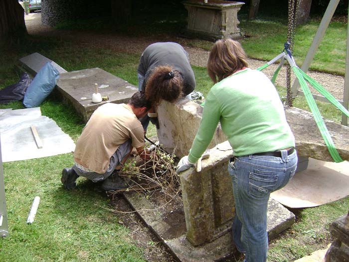 Tomb 5 - St. James West Littleton