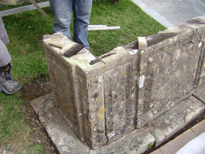 Tomb 5 - St. James West Littleton
