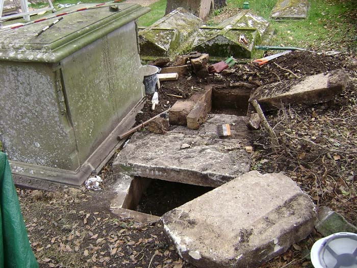 Tomb 8 - St. James West Littleton